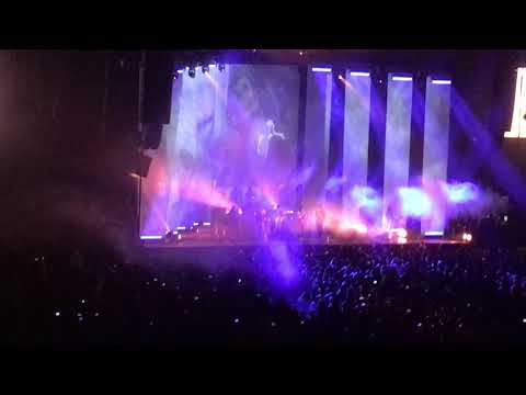 Enjambre - Tercer Tipo ft. Lori Meyers Palacio de los Deportes (30-11-2019)