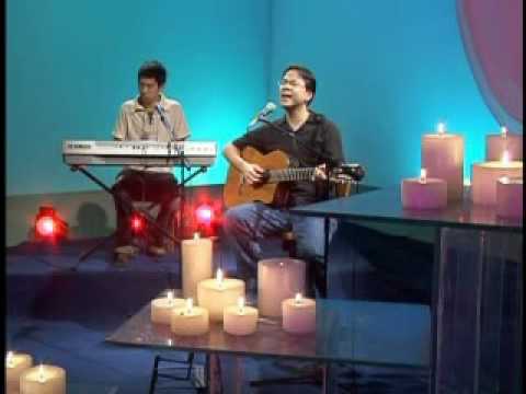 Miguel Quiñones  - Acompañame María(Música Católica)