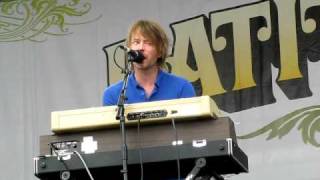 Thom Yorke solo - Latitude 2009 - Harrowdown Hill