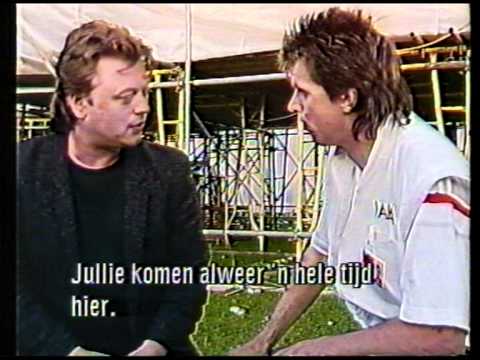 The Sound at Parkpop 1987 & interview Adrian Borland