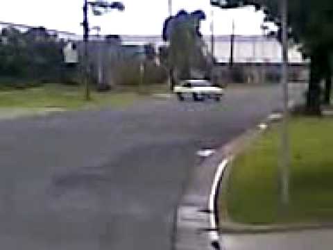 nissan skyline r31 drifting