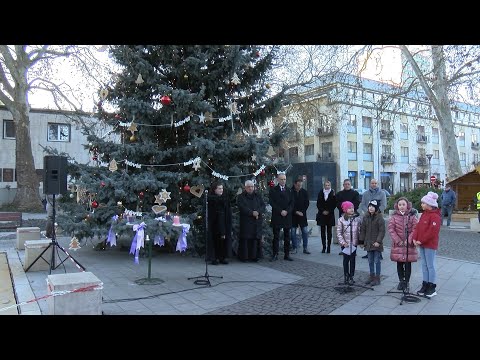 Már ég a szeretet gyertyája is