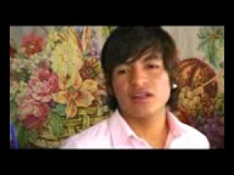 Los Divinos .Llorando