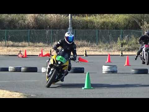 20230211サトカナ練GSX-R750零和 モトジムカーナ