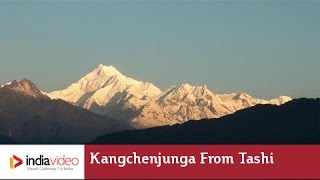 A spectacular view of Kangchenjunga from Tashi View point