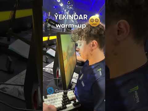 Are you guys as close to the monitor? 😳 #cs2 #csgo #counterstrike #yekindar