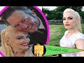 Gwen Stefani Cuddles Beau Blake Shelton At A Pal S Wedding At River Ranch Stockyards In Fort Worth