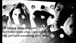 Castle - Can&#39;t stop Lyrics