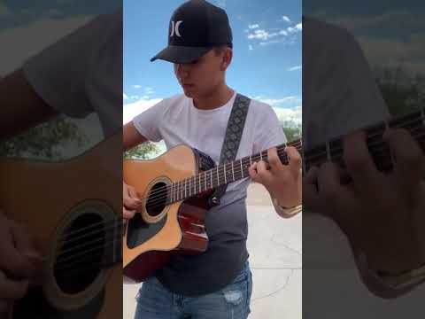 Uriel barrera - dime quién es.