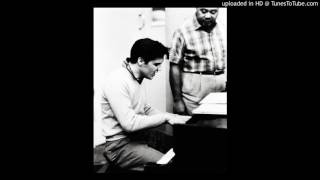 Elvis Presley- Earth Angel (Home Recording 1959)