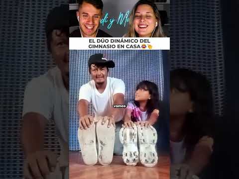 Estás haciendo ejercicio con tu hija y termina siendo lo más gracioso del día