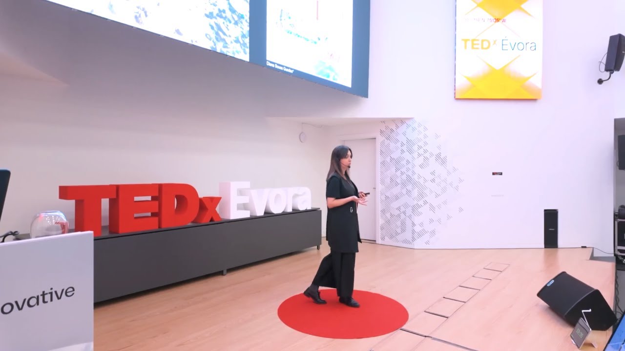 Nothing is lost, everything circulates | Filipa Bessa | TEDxÉvora