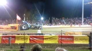 preview picture of video '2012 Tractor Pull, Chapel Hill, TN Super Modified #11'