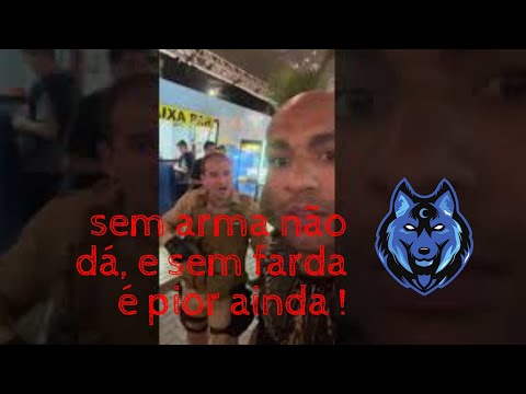 ERBERTH SANTOS / SENDO EXPULSO  DE FESTA PELA POLICIA