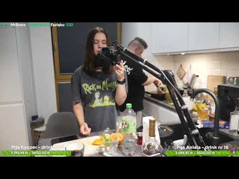 aniela mówi uwu po 5 drinkach