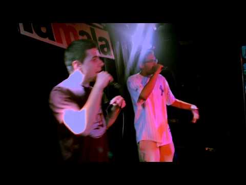 Acheck y Yencko - Y a volar. Directo Sala LaMala (HD)