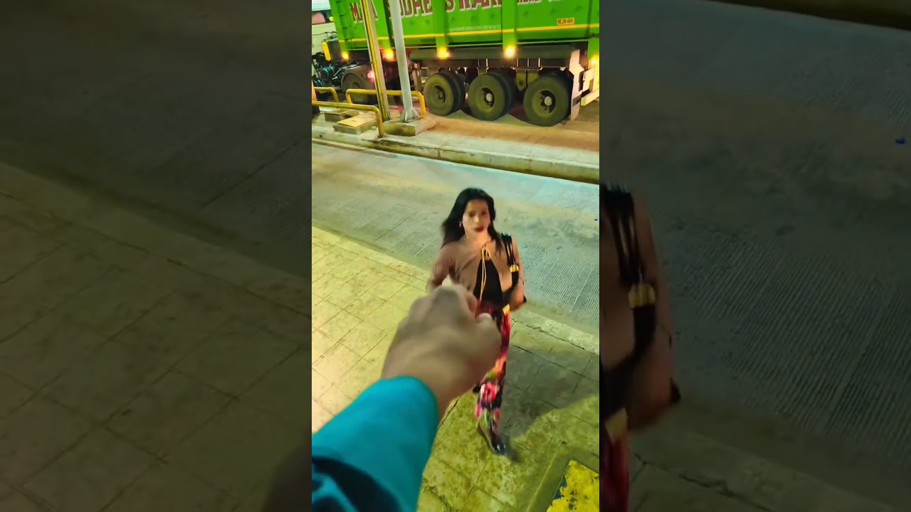 Viral truck video🥰🚛👰💕🍂 #Status# ##status#_#sahab#  #WhatsApp#status#