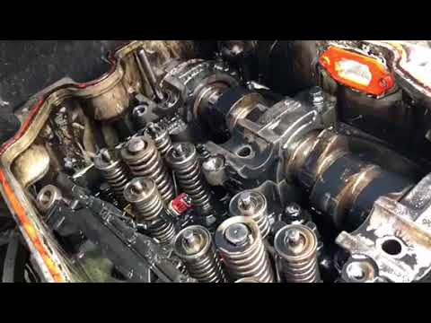 Freightliner Century 14L Series 60 Injector Change