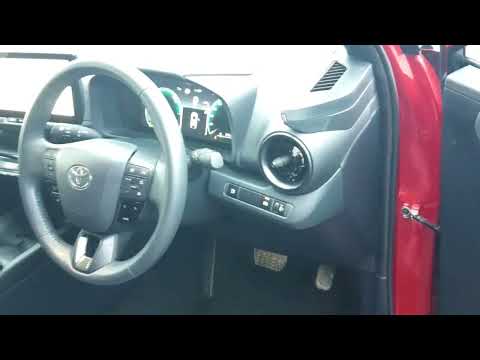 Toyota C-HR 1.8 HYBRID SPORT PLUS - Image 2