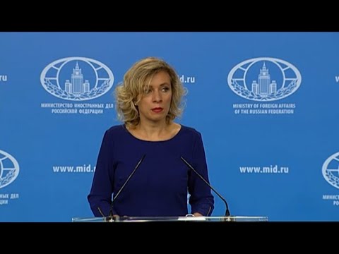 Moscow protests as US 'tears down' Russian flags