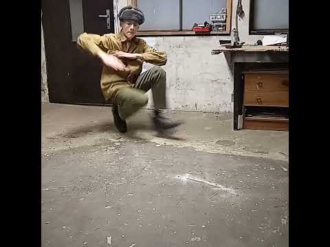 Kazotsky kick Soldier dance