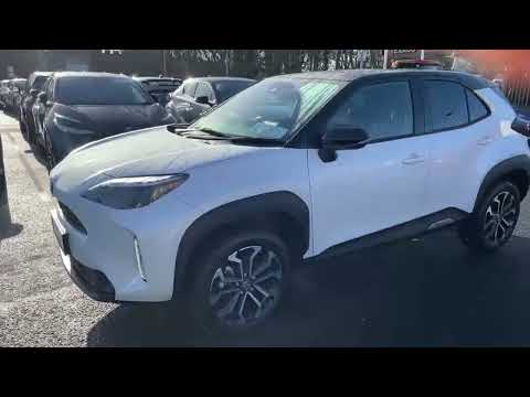 Toyota Yaris Cross Luna Sport 4DR Auto - May Madn - Image 2