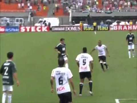 Expulsão de Danilo , Palmeiras x Corinthians SEMIFINAL Paulistão 2011