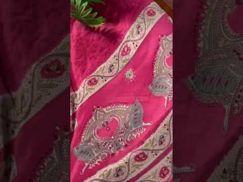 Pink Stylish Printed Crepe Saree with Matching Blouse Piece