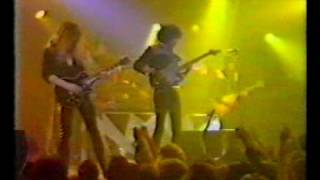 Thin Lizzy - Baby Please Don't Go (Hitchin '83, 2nd view)