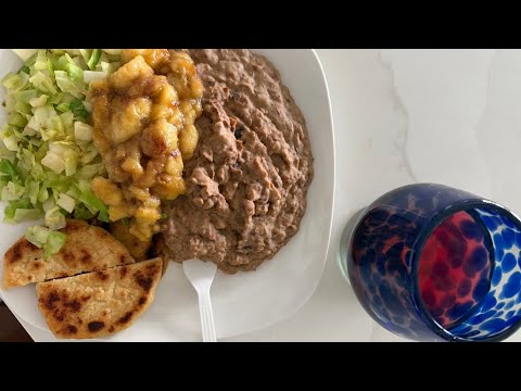 Arepas and Pizza Dough made with Maseca Corn Flour 💕