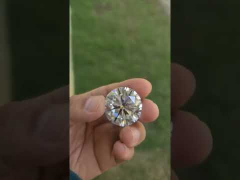 polished v cut 👀👉👀👉👀👉diamond from Africa