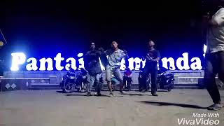 Download lagu goyang slur holiday mp3 Download lagu goyang slur holiday mp3