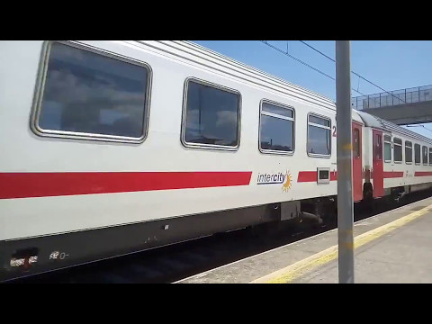 Transito IC 1546 con carrozze IC SUN