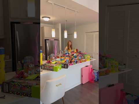 Welcome to new candy store 🍭😎🤩