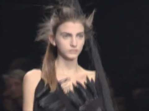 ANN DEMEULEMEESTER WOMEN PRÊT-À-PORTER FW 2011-2012 PFW