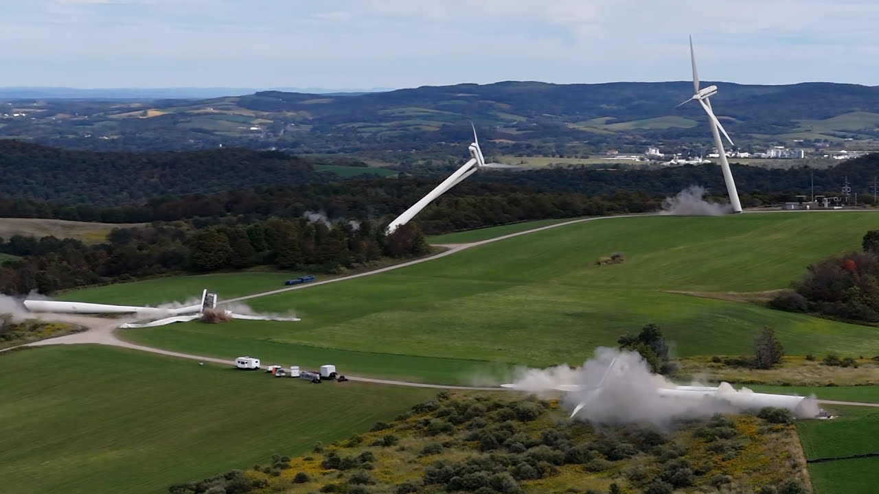 TONNELLATE DI RIFIUTI INDUSTRIALI  DA IMPIANTI EOLICI A FINE VITA.  IN GRAN PARTE DESTINATI ALLE DISCARICHE...