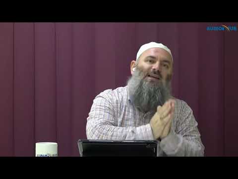 Komentet fyese ndaj Hoxhallarëve që japin opinione të tyre - Hoxhë Bekir Halimi