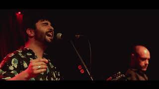 De Cerca En El Berlin  Marazu