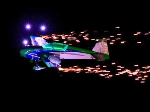 AZZA & SONNY NIGHT FLYING WITH PYROS & FIREWORKS AT WESTON PARK - 2016