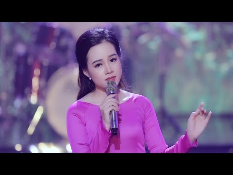 Thể hiện bởi Huỳnh Thu Thảo