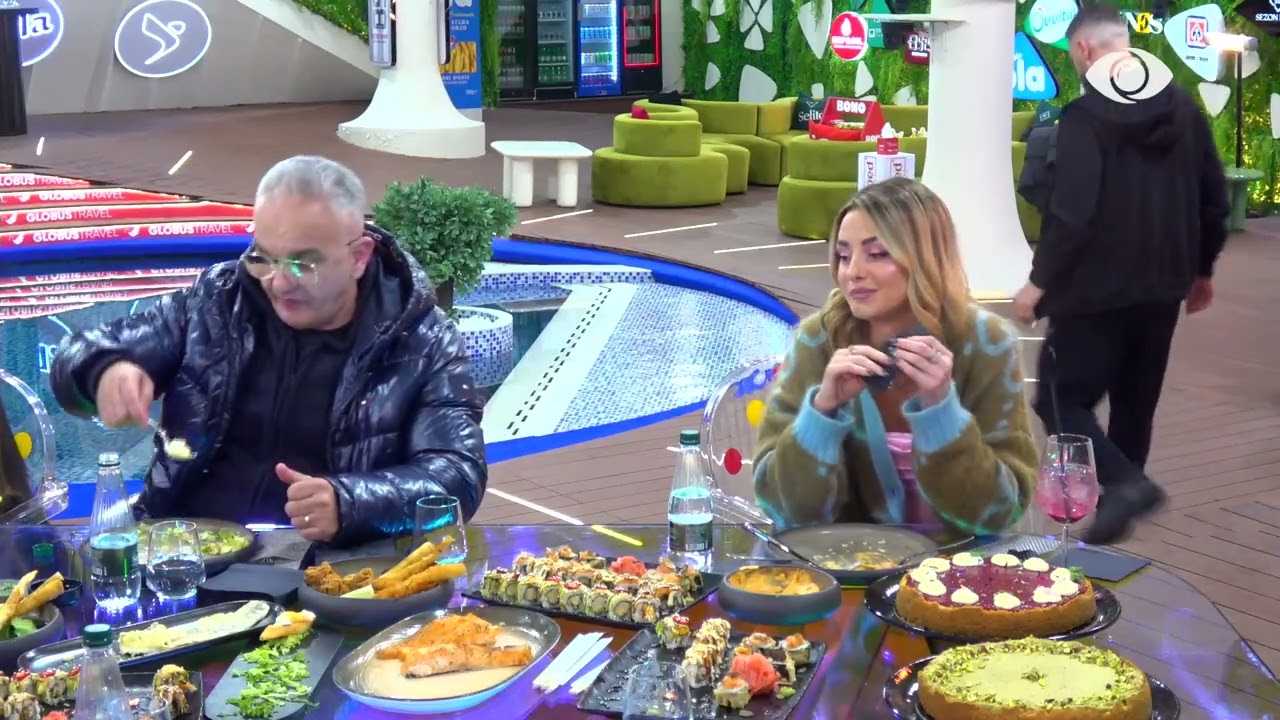 “Mbaroj për Rogertin, më bën për të qeshur…”/ Juela ‘e thumbon’, Ina: Të kam lënë ty për humor