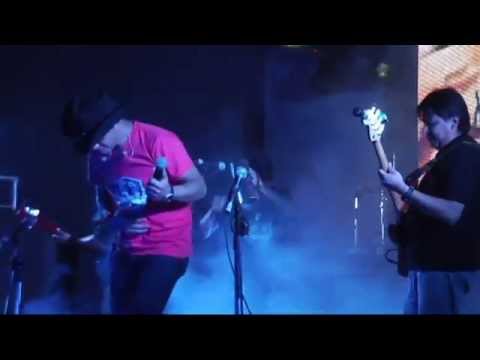 En Coma Bolivia & Yalo Cuellar "No me pidas Perdón"