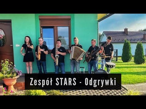 Zespół STARS - Pod domem (Marsz, Którędy droga do poręby, Na dworze ciemno, Stoją słupy...)