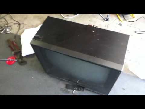 Trash picked tube TV with capacitor problem