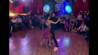 Video thumbnail for Rino Fraina y Cruz Artemisa - "Falsa Ilusìon" - Orquesta Francisco Canaro