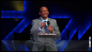 Download lagu Ds.Johnnie Tromp - Spandeer tyd met God mp3