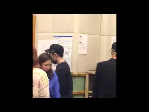 160226 Manly Taemin sending heart to fans