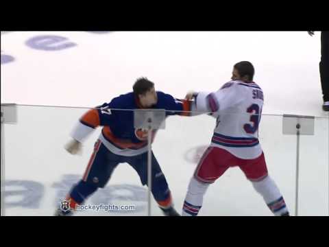 Michael Sauer vs Matt Martin