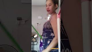 Download lagu Bunda dasteran beres beres rumah mp3