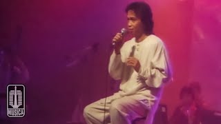 Download lagu Chrisye - Kesan Dimatamu (Live Acoustic) mp3